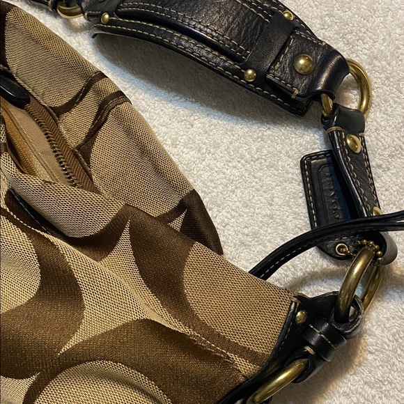 Coach Tan and Brown Signature Shoulder Bag - Picture 16 of 16